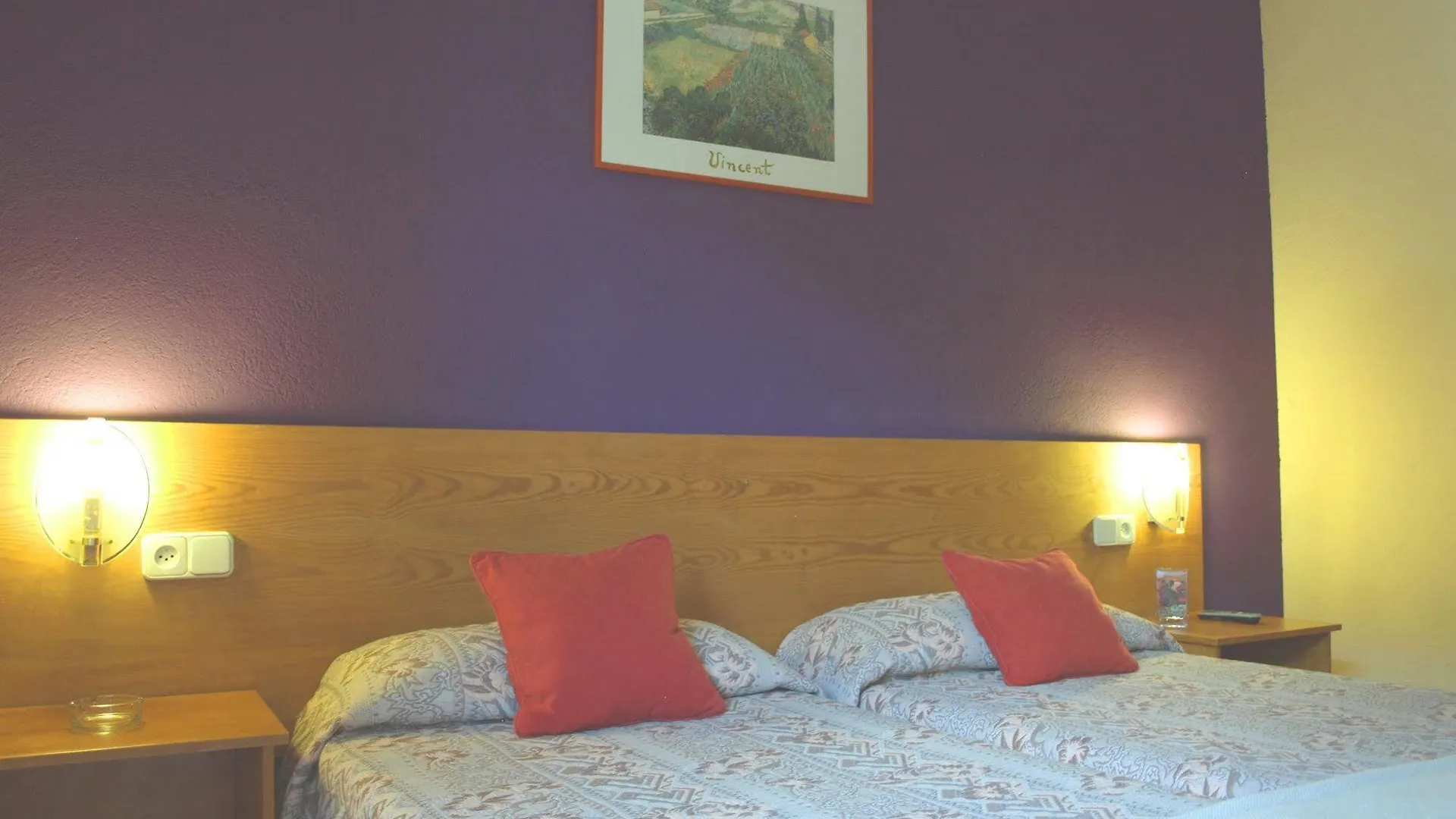 Hotel La Farga Ripoll 2*,  Spain